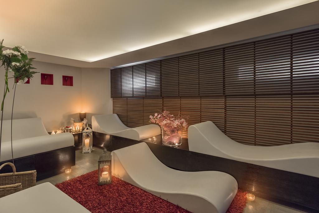 Hotel Fedora Riccione Luaran gambar